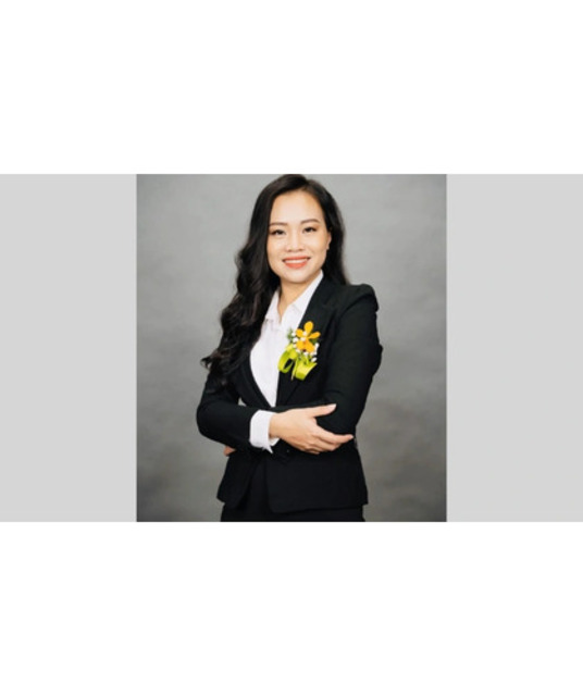 avatar CEO Hà Mỹ – Nữ Tướng Chèo Lái Con Thuyền Rikvip Ra Biển Lớn